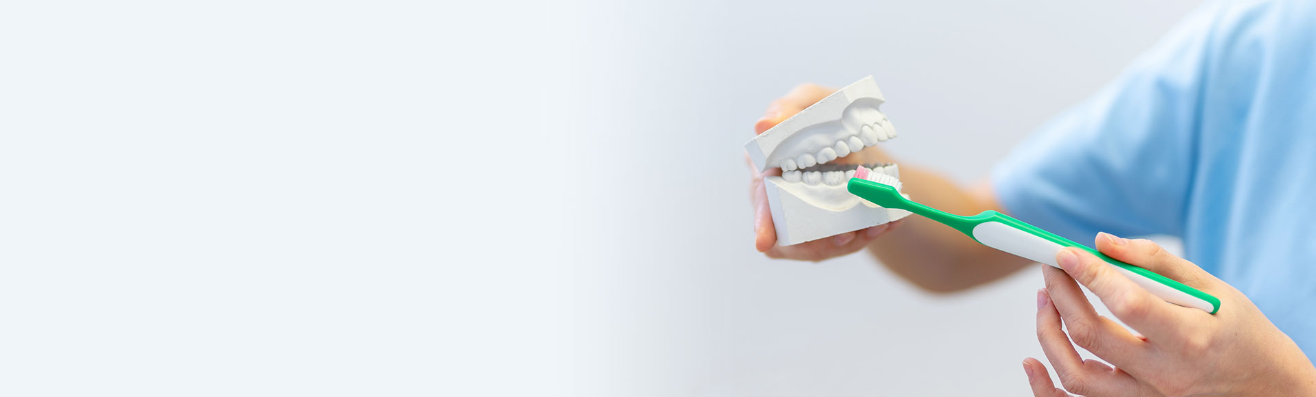 Regelmäßige Prophylaxe für langfristige Zahngesundheit in Stelle
